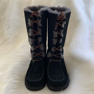 UGG Tall Black Lace-Up Boots excellent condition